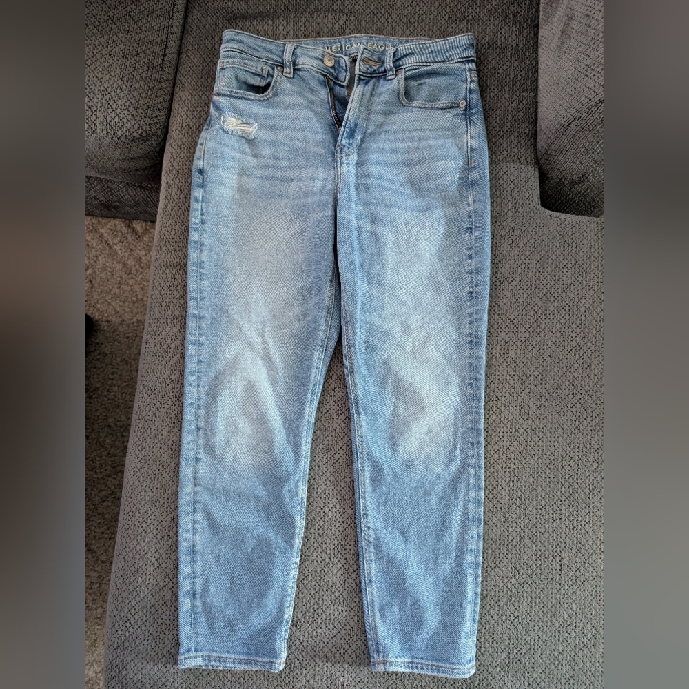 American Eagle Mom Jean Size 4S